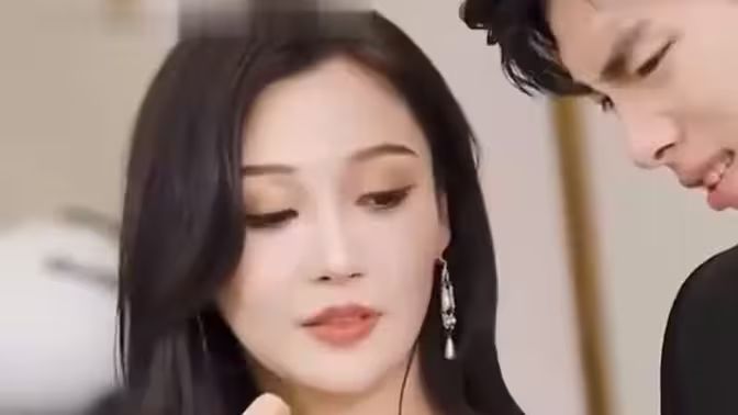 先婚后爱穆总的神秘宠妻海报